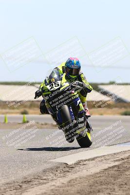 media/Aug-03-2025-TrackDaz (Sun) [[bf4a71acf9]]/A Group/12pm (Wheelie Bump)/